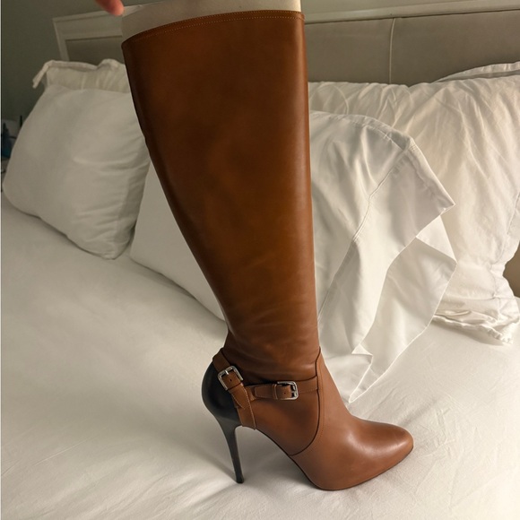 Ralph Lauren -Gorgeous Brown Leather Boots. Excellent condition. Size 10B